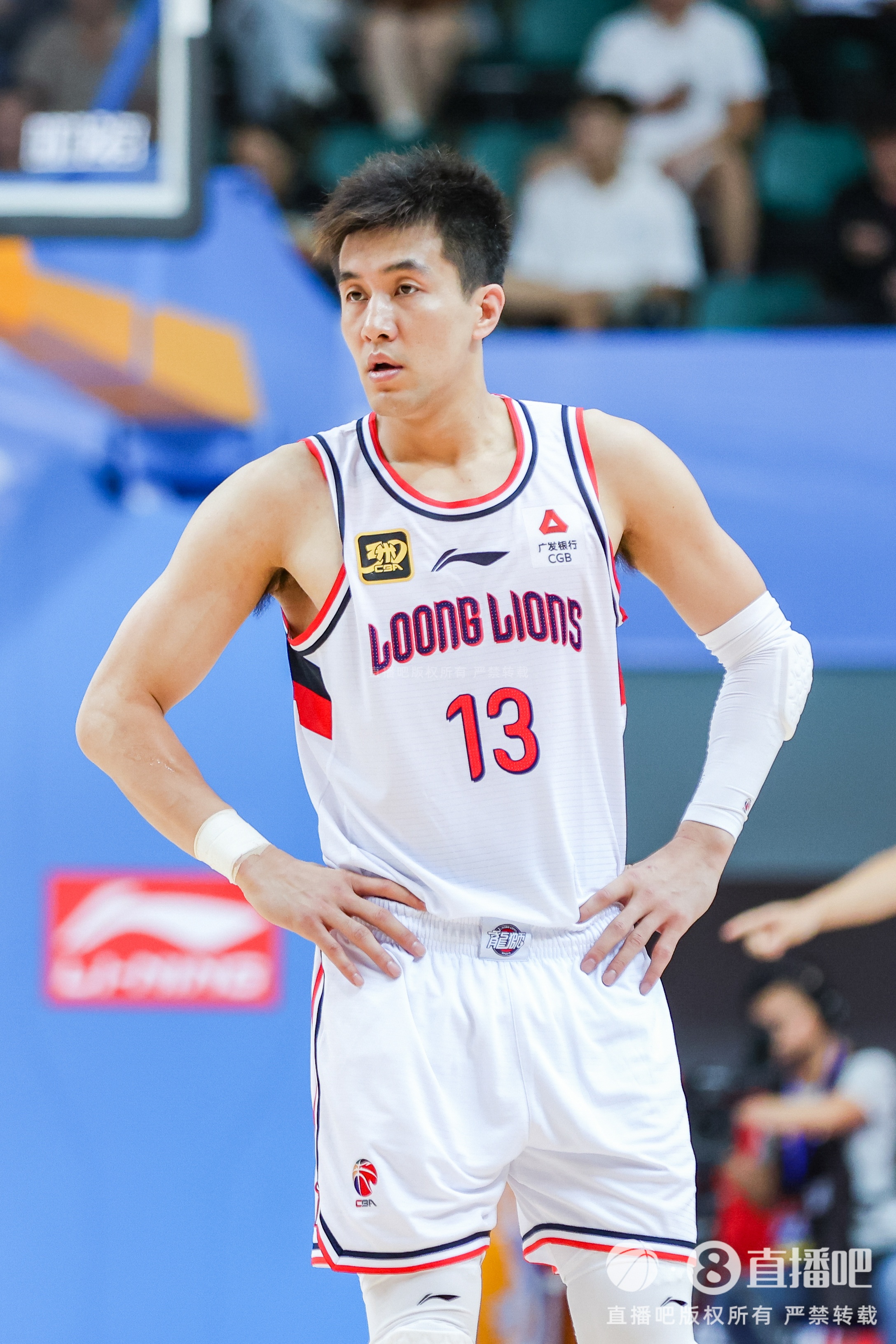 媒体人：郭艾伦只是不如从前的自己 而不是不如现在的年轻人